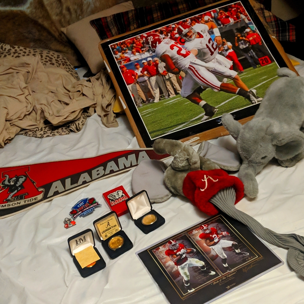 Huge ALABAMA CRIMSON TIDE COLLECTIBLE LOT 11 ITEMS 1 PRICE